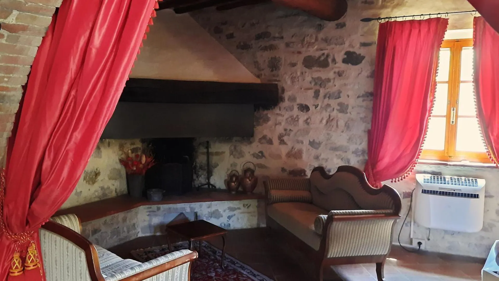 Borgo Livernano Radda In Chianti Alloggio per agriturismo