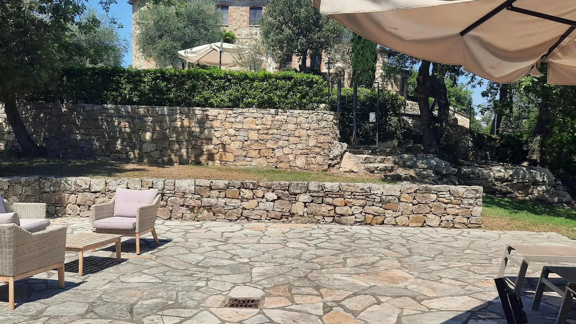 Borgo Livernano Radda In Chianti 0*,  Italia