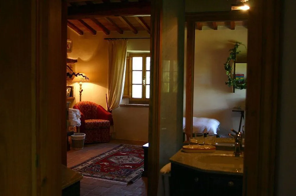 Borgo Livernano Radda In Chianti 0*,  Italia