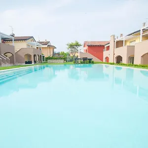 https://italianflat-peschiera-terrace.hotelinveneto.com